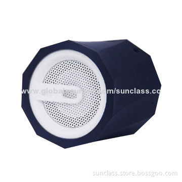 Cylindrical design wireless speaker